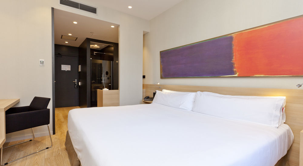 Hotel Ambit Barcelona Kültér fotó
